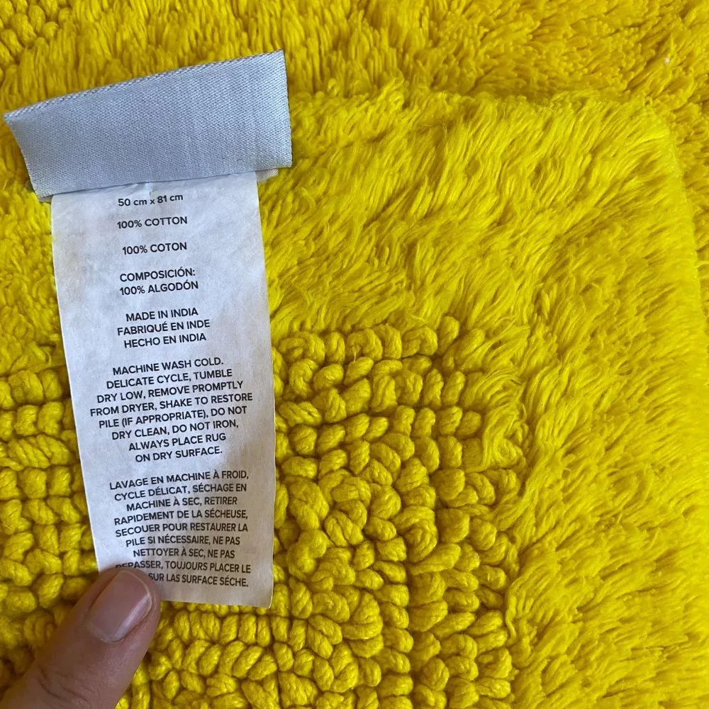 NWT UGG Bath Mat Bath Rug Yellow Cotton Reversible 20x32 in